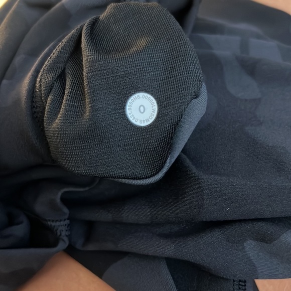 Lululemon align SHR pant 28” - Picture 8 of 8